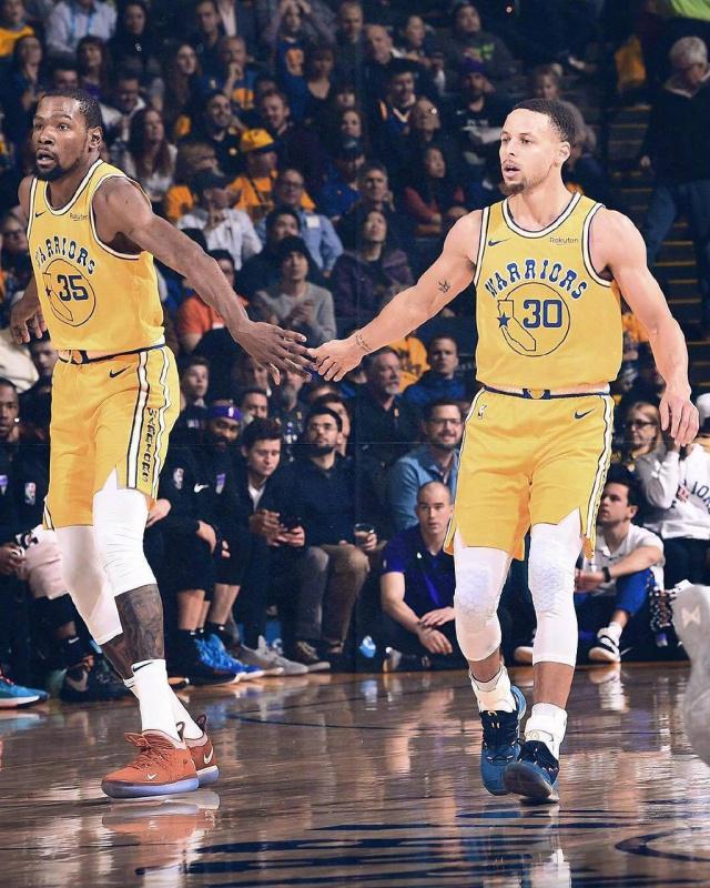 都孕育出无 都孕育出无