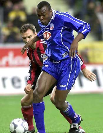 争取把击球 争取把击球